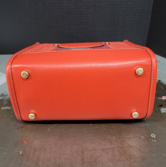 NWT Coach Dempsey Straw Leather Tote 22 with Coach Patch Miami Red CA291 - Picture 7 of 10